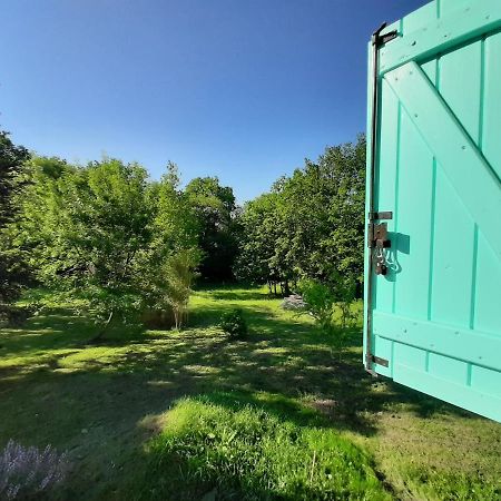 Chambre soignée et accueillante à la campagne - Ch Rouge L'Honor-de-Cos Extérieur photo
